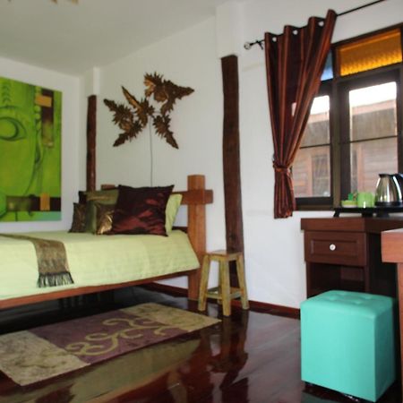 Kalaka Homestay Ban Ban San Sai Exteriér fotografie